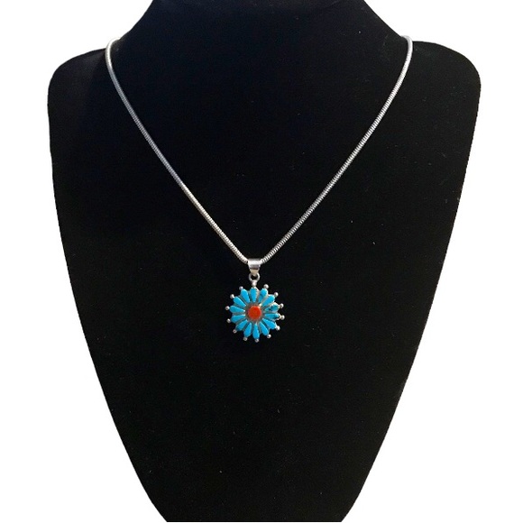 Vintage Zuni sterling silver, turquoise and red coral pendant. - Picture 5 of 6